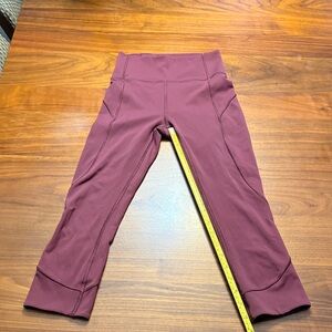 Lululemon In Movement cropped garnet